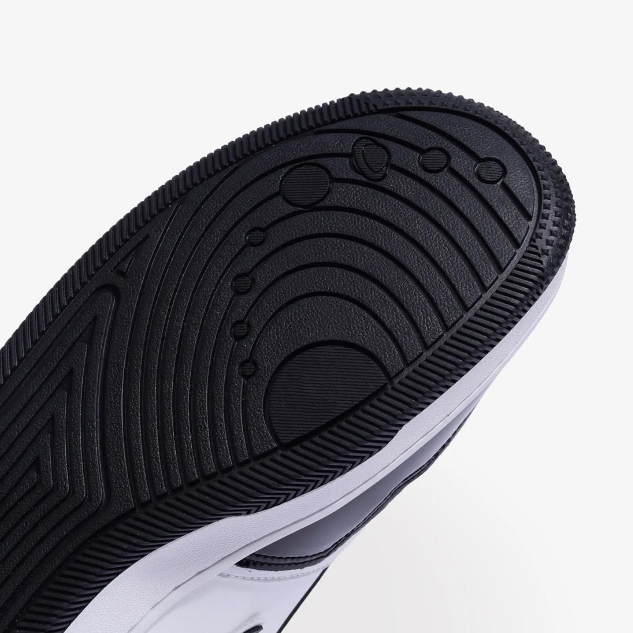 Comet black & white air