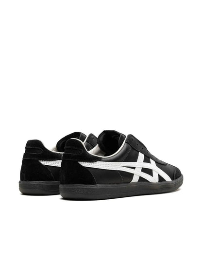 Onitsuka Tiger Tiger Tokuten " Black/Whiteslip-on sneakers