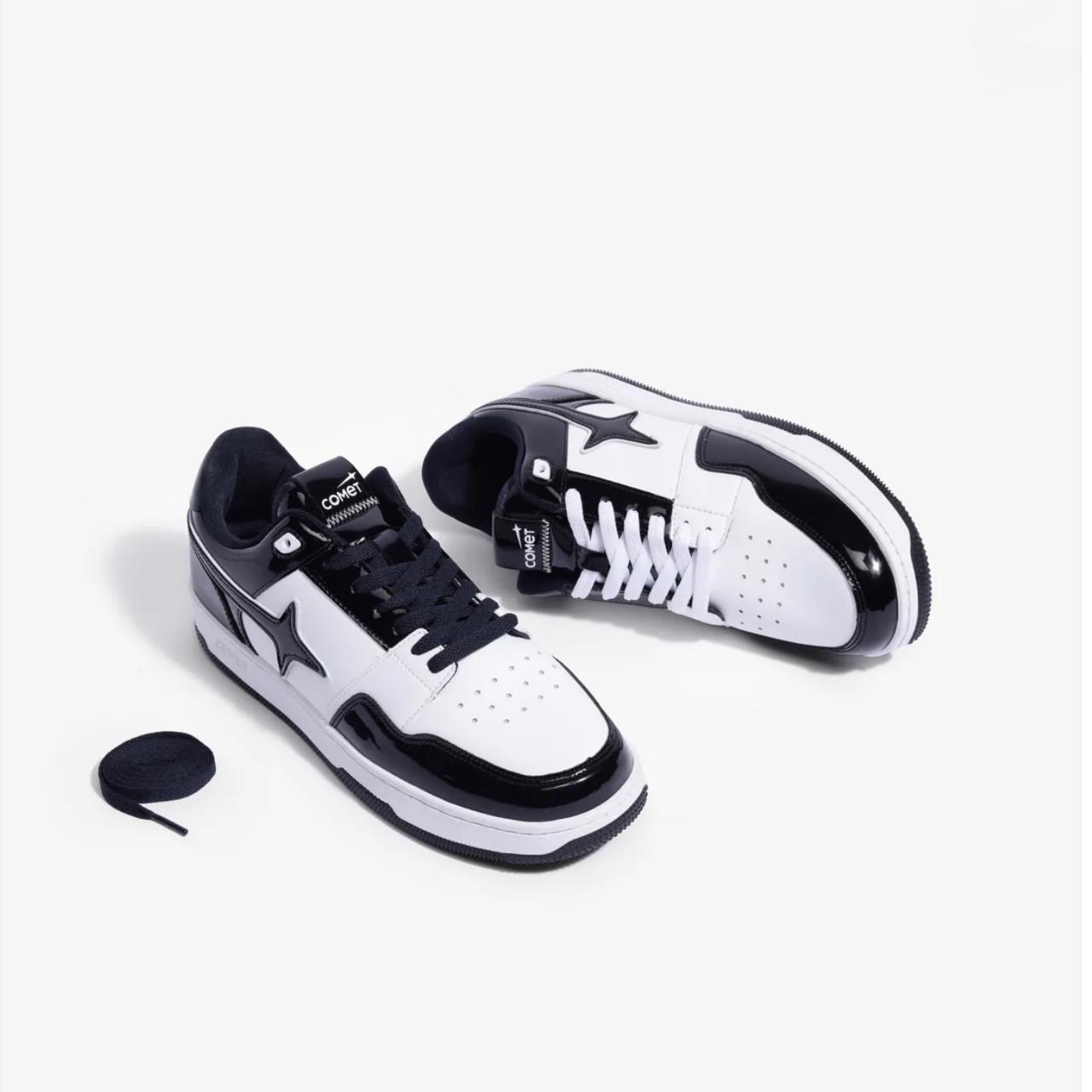 Comet black & white air